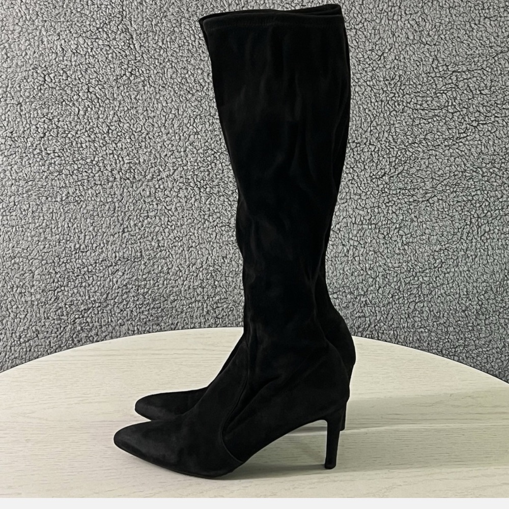 Stuart Weitzman pull on suede boot black